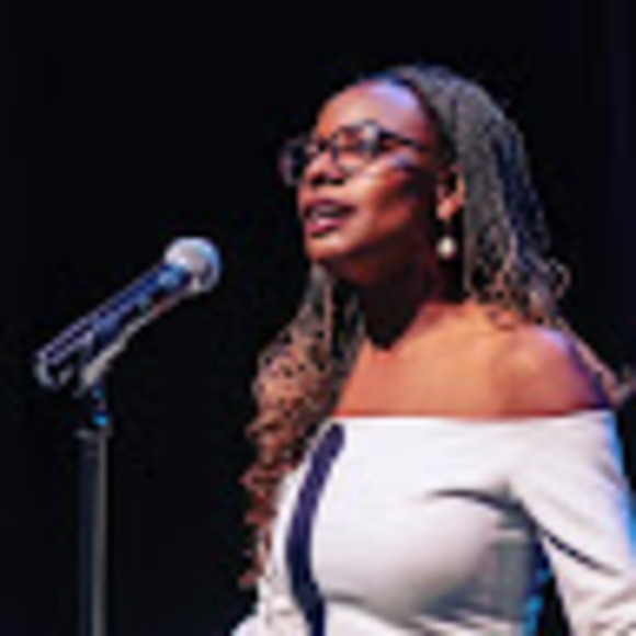 Meet your Posher, Mellody - Picture 1 of 1